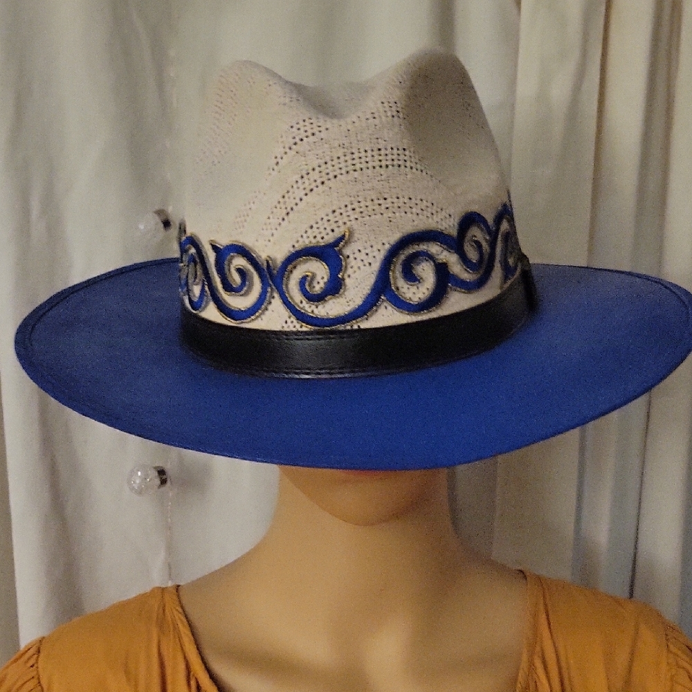 Women's Sappa Hat. Painted. Reversable